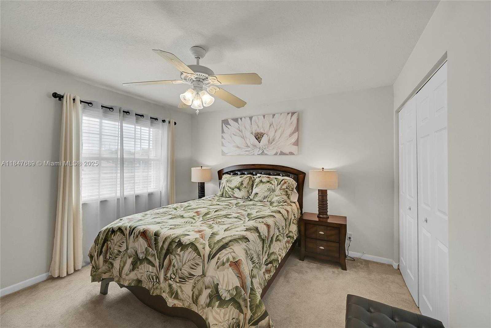 Small Image of 3067 BAYBERRY WAY, Margate Number 32