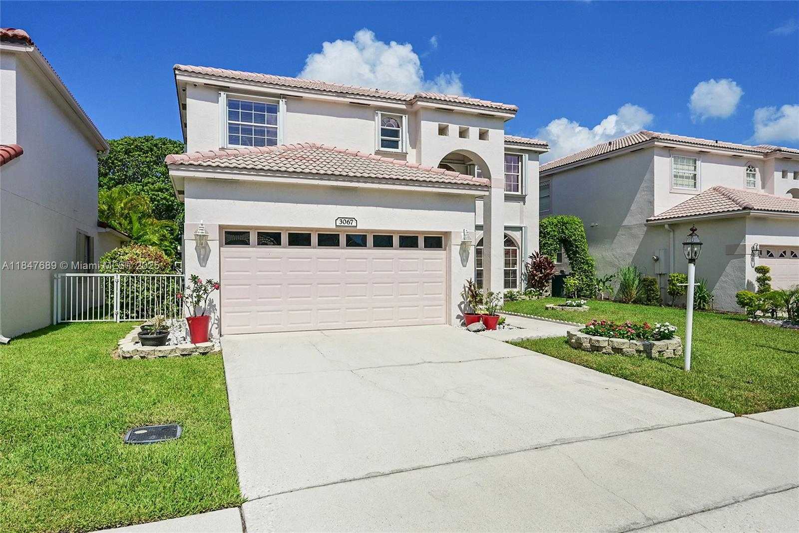 Small Image of 3067 BAYBERRY WAY, Margate Number 5