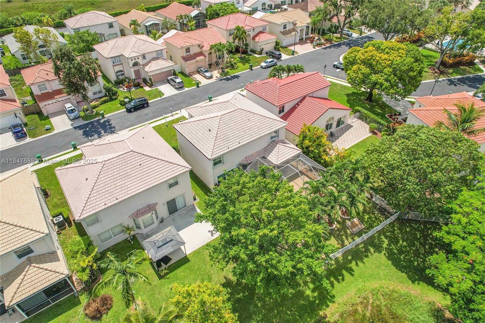 Small Image of 3067 BAYBERRY WAY, Margate Number 50