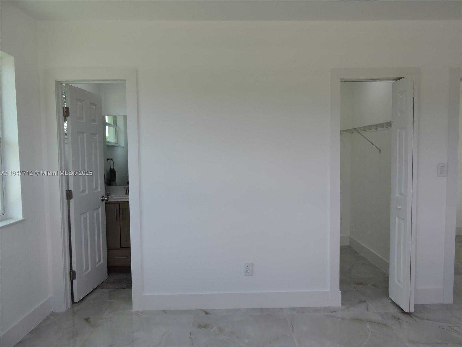 Small Image of 2040 NORTH WEST 185TH TER, Miami Gardens Number 20