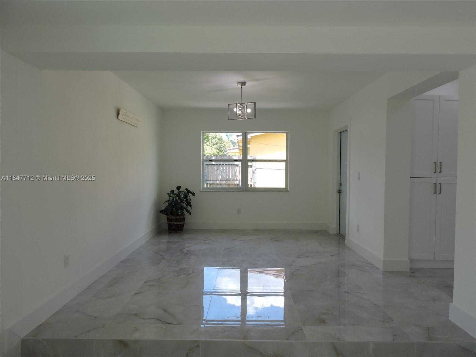 Small Image of 2040 NORTH WEST 185TH TER, Miami Gardens Number 51