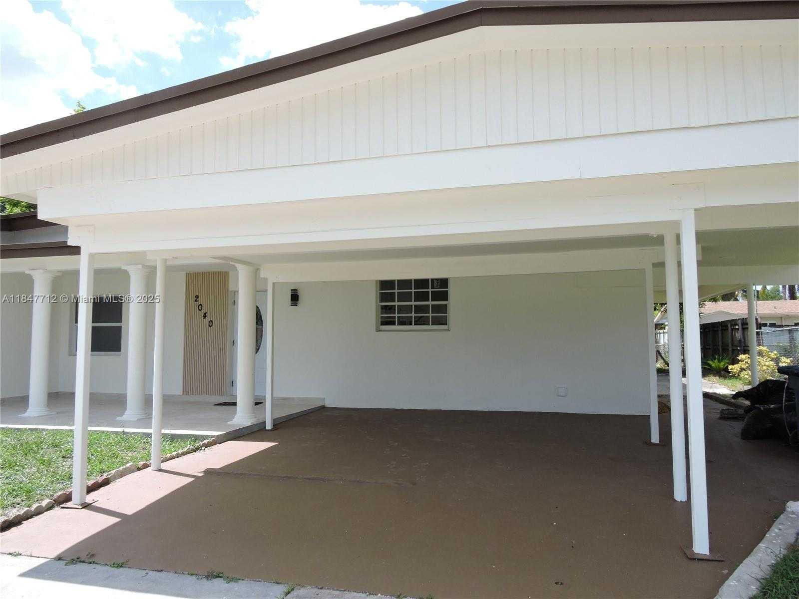 Small Image of 2040 NORTH WEST 185TH TER, Miami Gardens Number 52