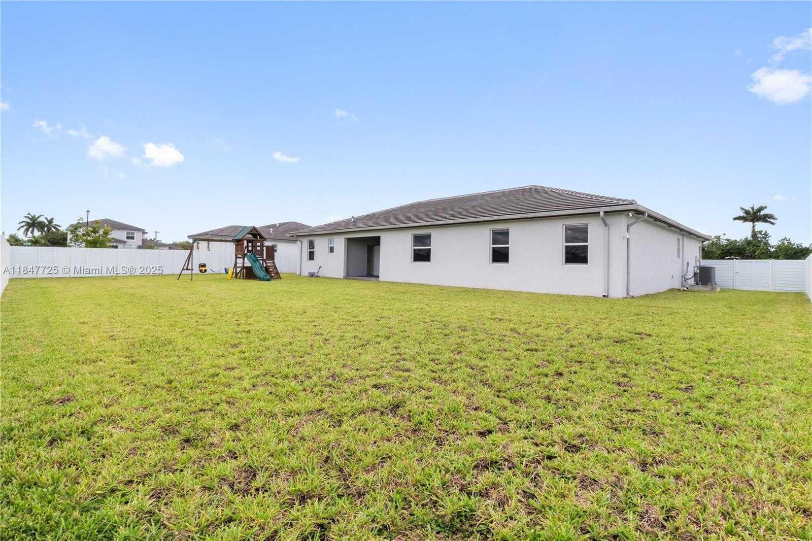 Small Image of 16733 SOUTH WEST 292ND TER, Homestead Number 23