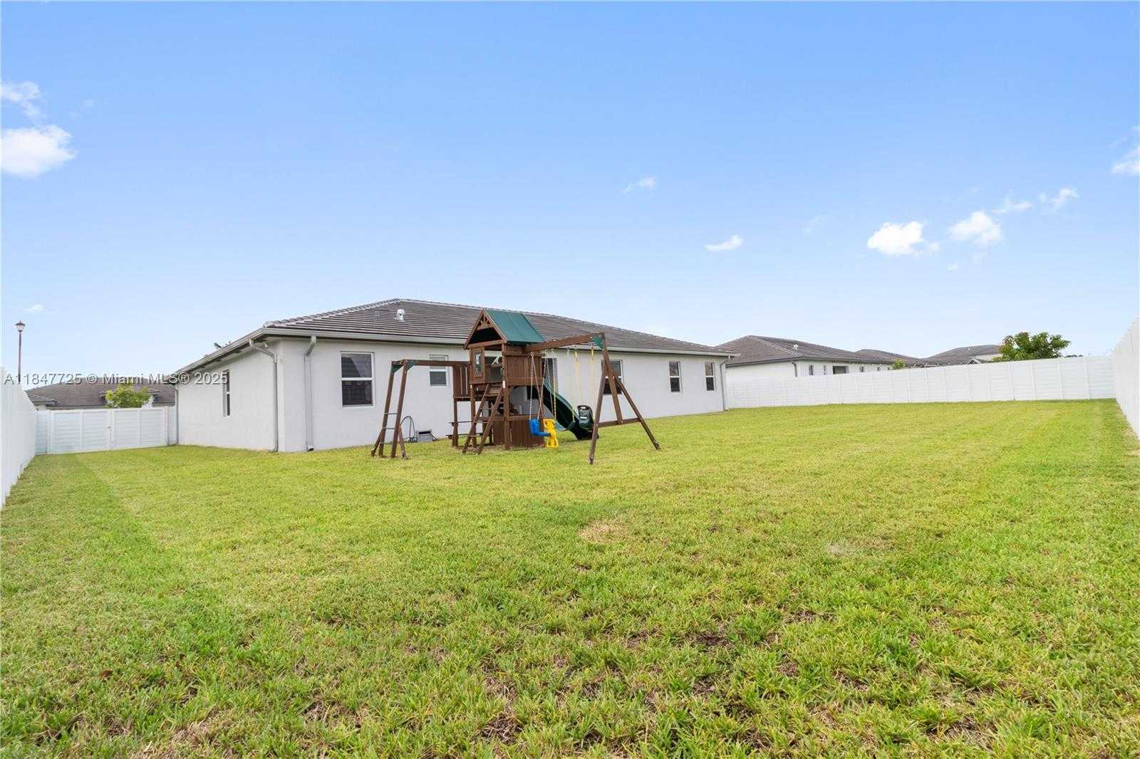 Small Image of 16733 SOUTH WEST 292ND TER, Homestead Number 24