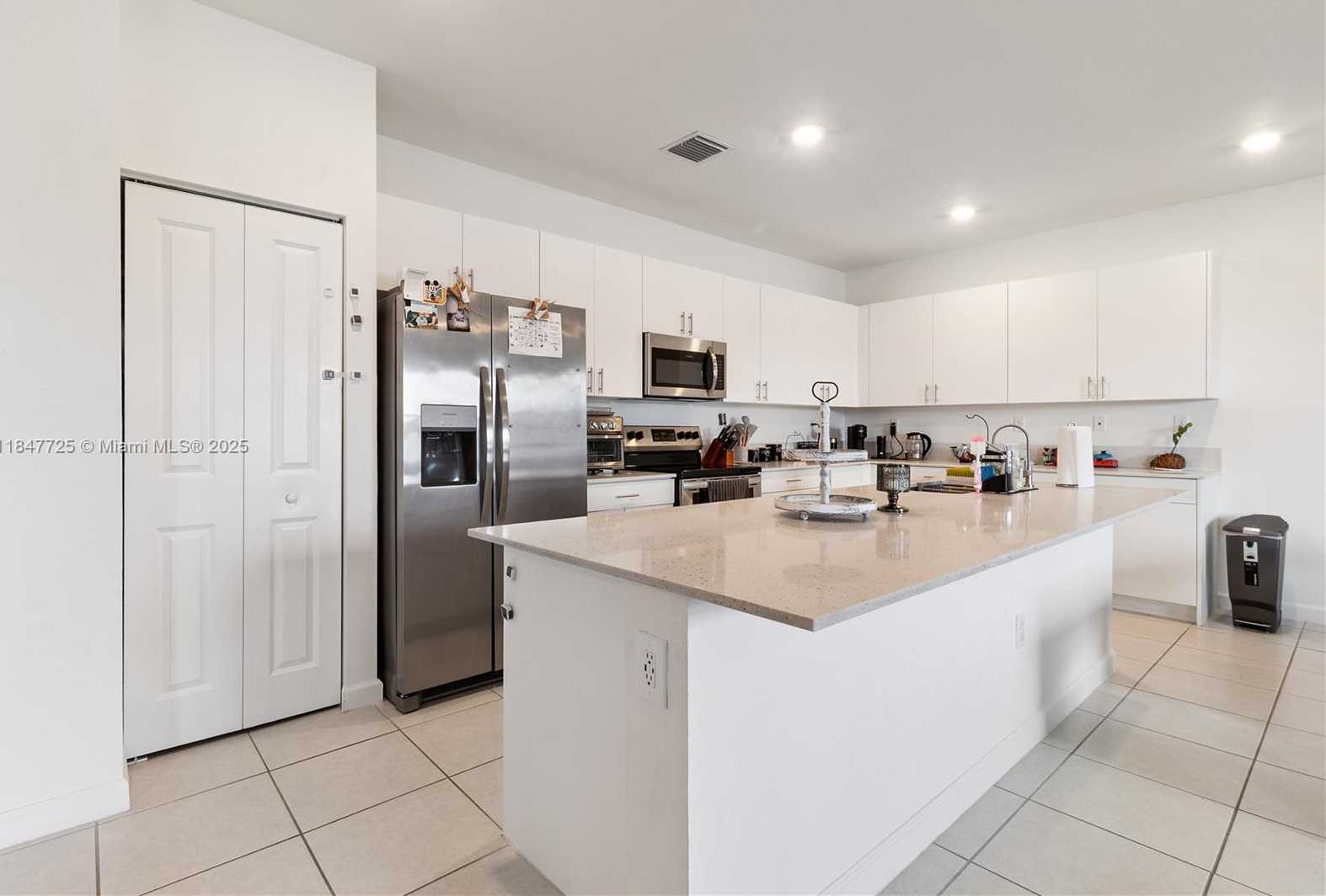 Small Image of 16733 SOUTH WEST 292ND TER, Homestead Number 5