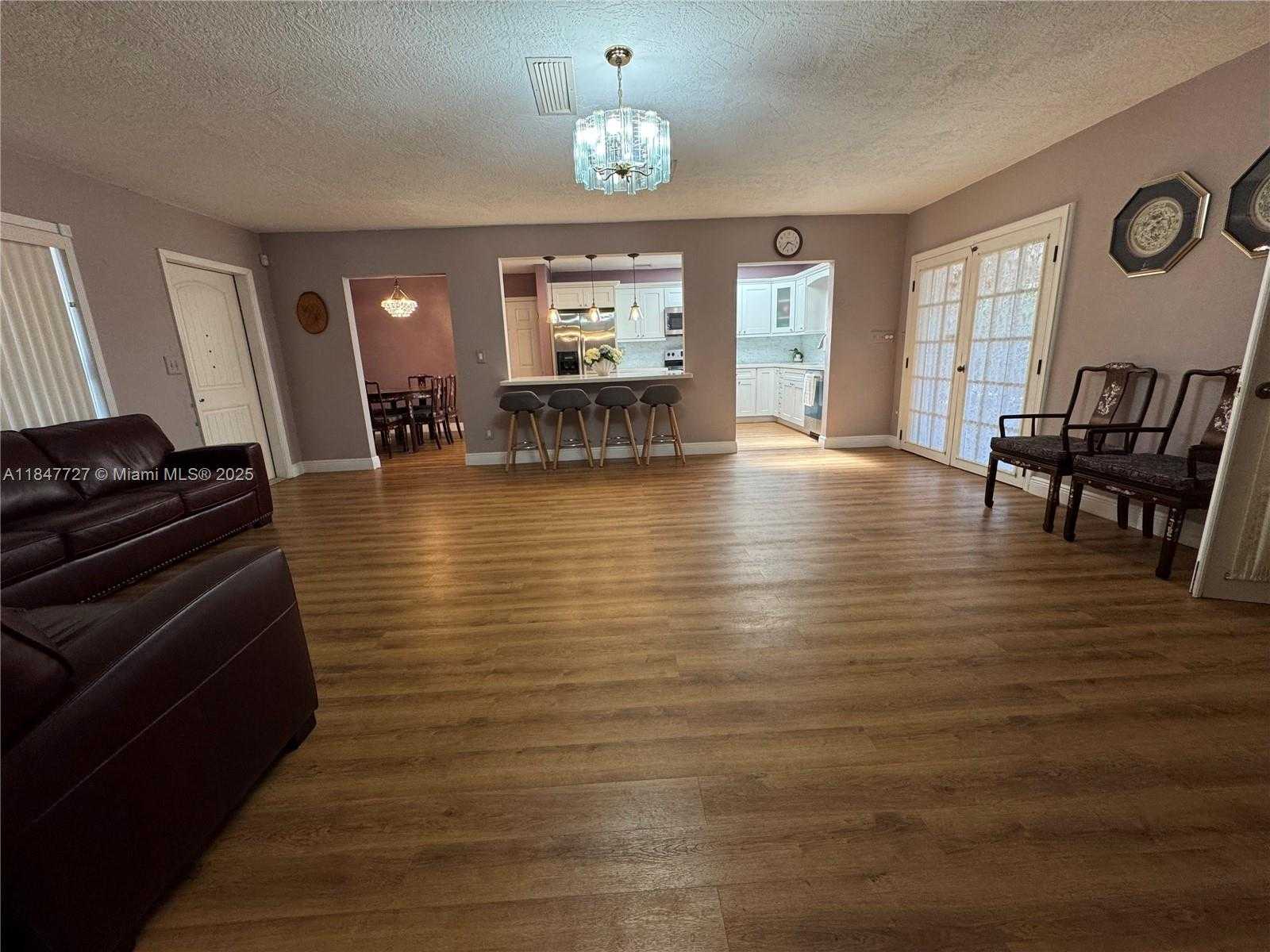 Small Image of 9131 SOUTH WEST 178TH TER, Palmetto Bay Number 6