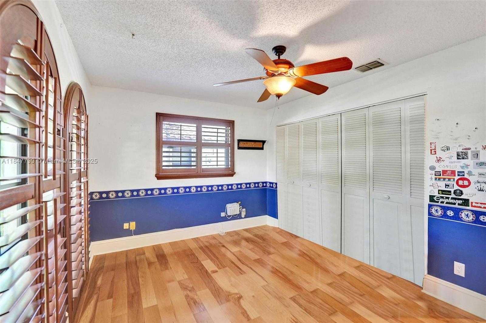 Small Image of 9682 RIDGECREST CT, Davie Number 22