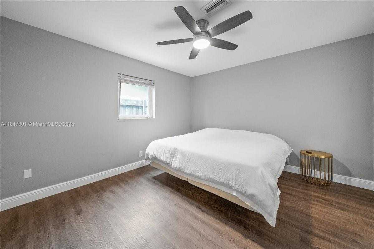 Small Image of 3751 NORTH EAST 16TH AVE, Pompano Beach Number 18