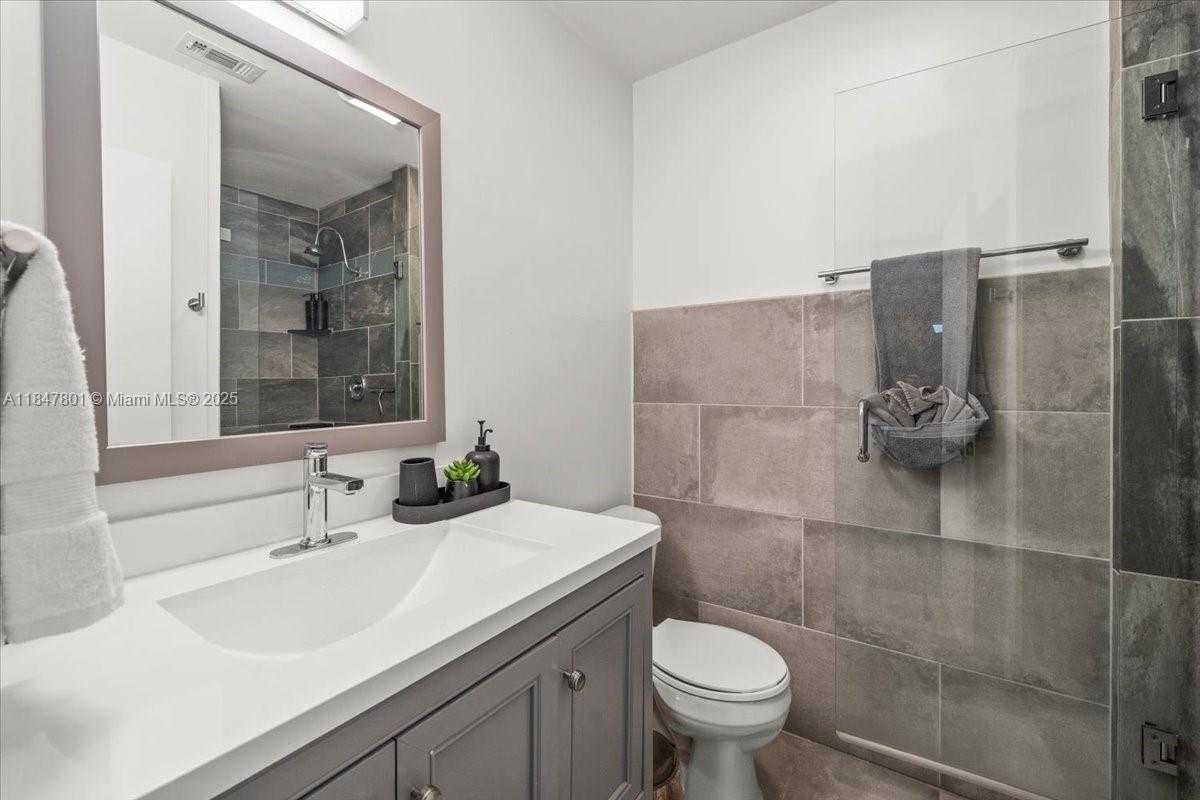 Small Image of 3751 NORTH EAST 16TH AVE, Pompano Beach Number 19