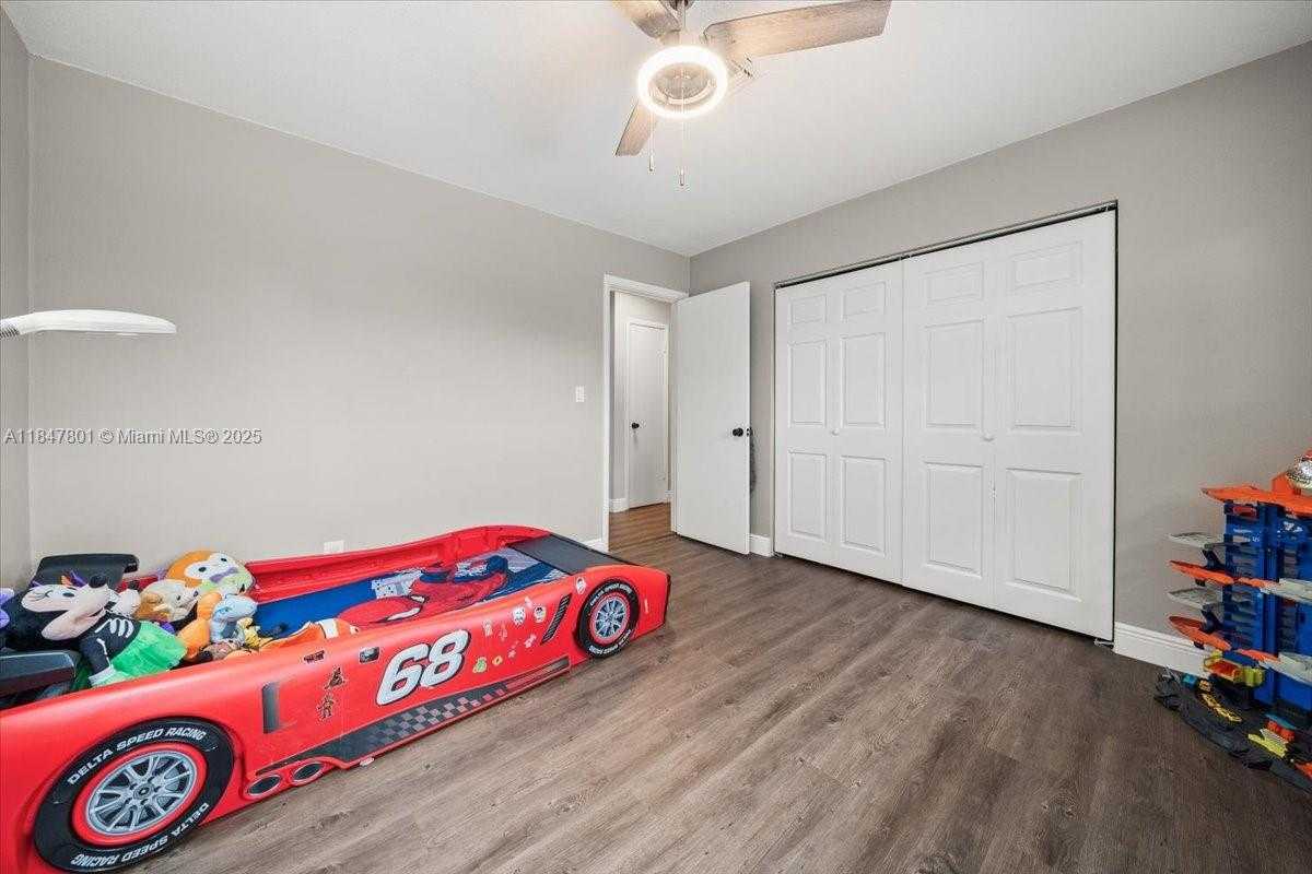 Small Image of 3751 NORTH EAST 16TH AVE, Pompano Beach Number 23