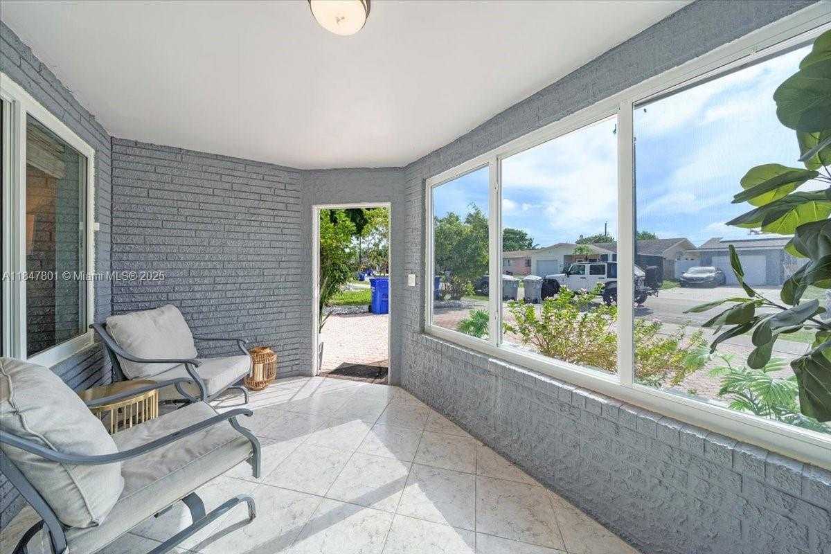 Small Image of 3751 NORTH EAST 16TH AVE, Pompano Beach Number 3
