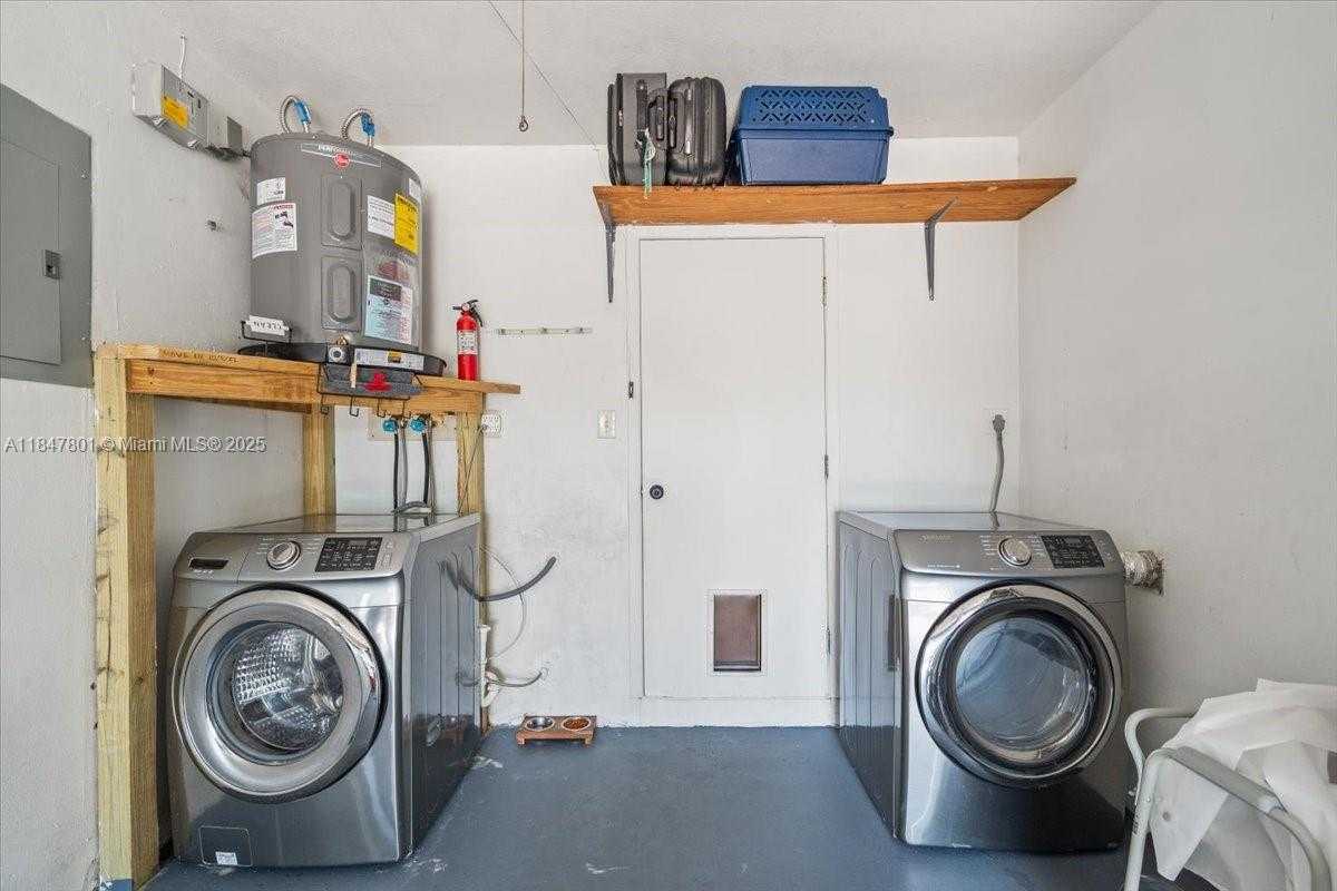 Small Image of 3751 NORTH EAST 16TH AVE, Pompano Beach Number 39