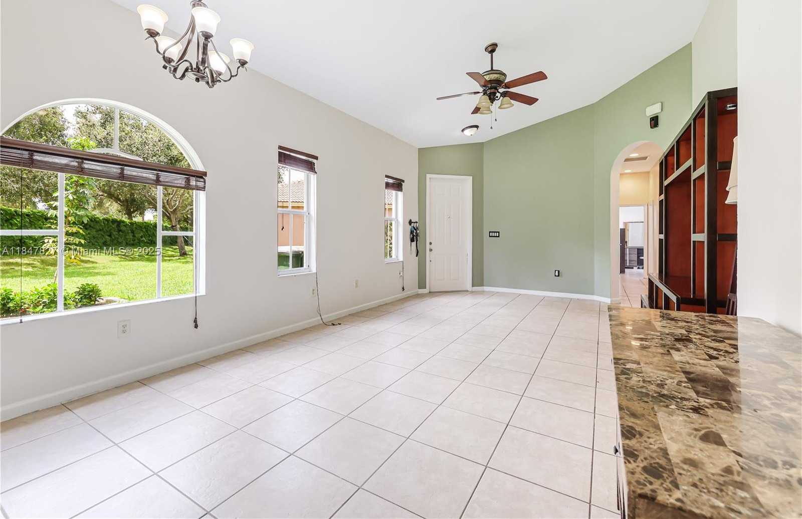 Small Image of 3910 NORTH EAST 10TH DR, Homestead Number 5