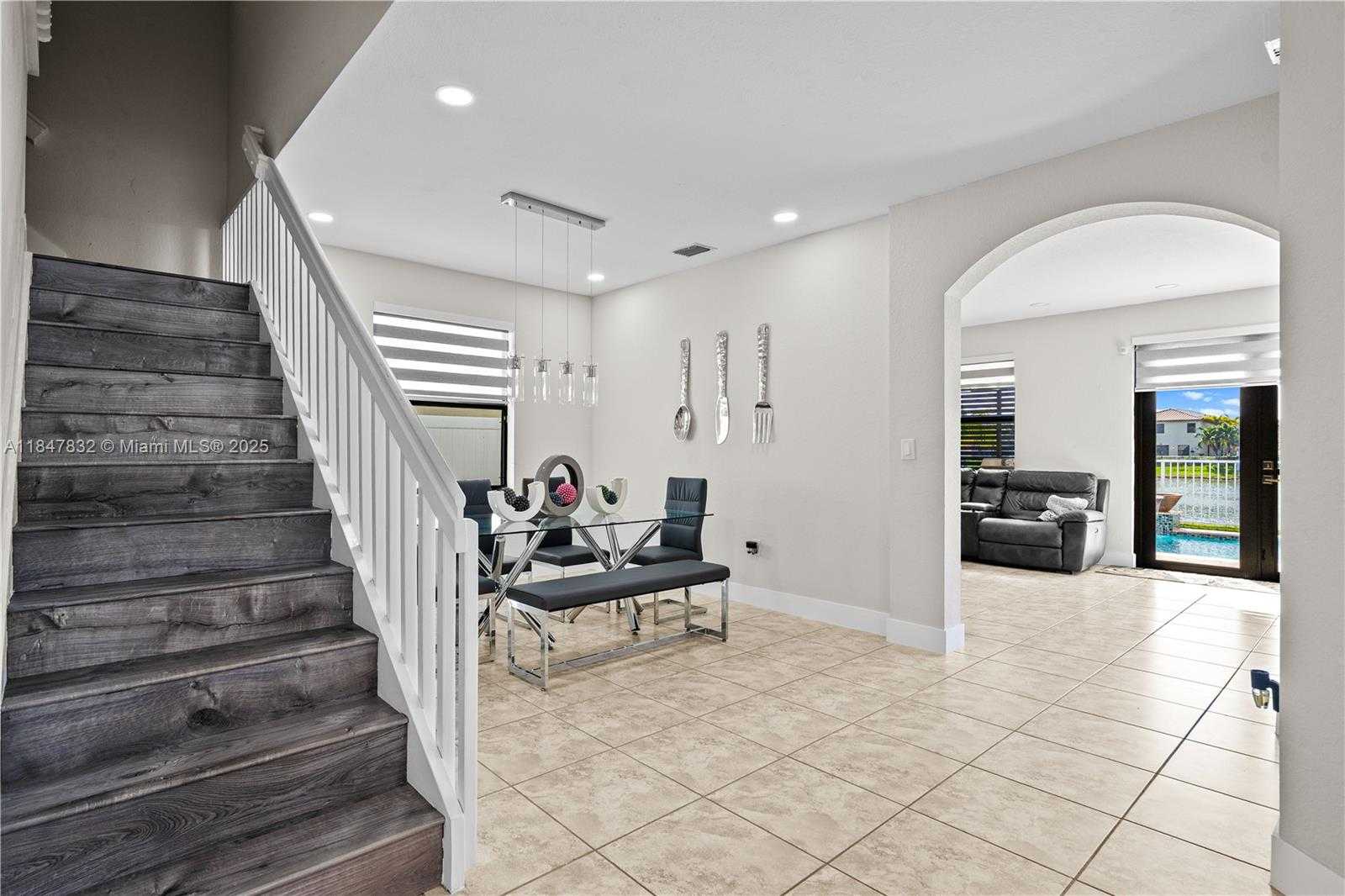 Small Image of 8776 WEST 33RD AVE, Hialeah Number 11