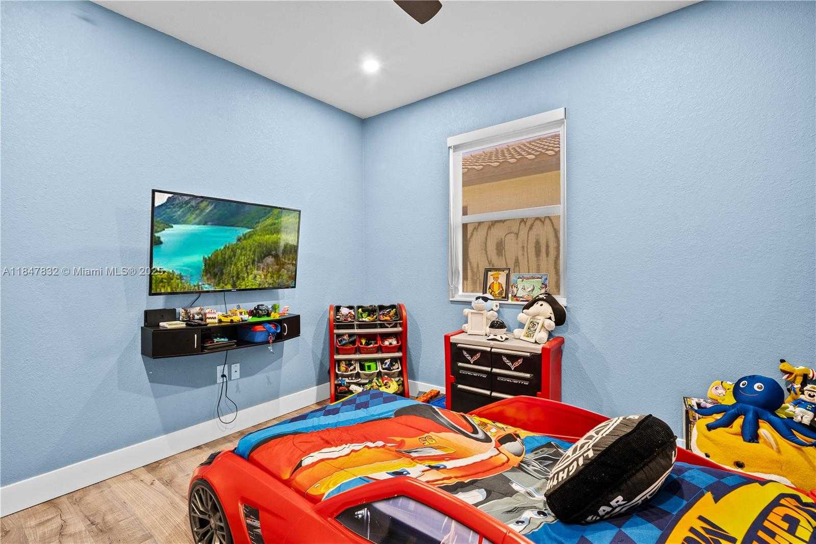 Small Image of 8776 WEST 33RD AVE, Hialeah Number 34