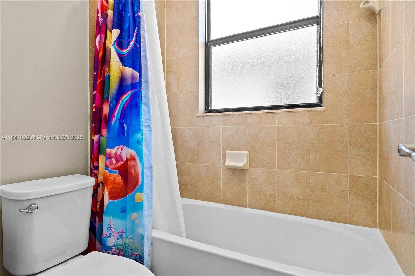 Small Image of 8776 WEST 33RD AVE, Hialeah Number 37