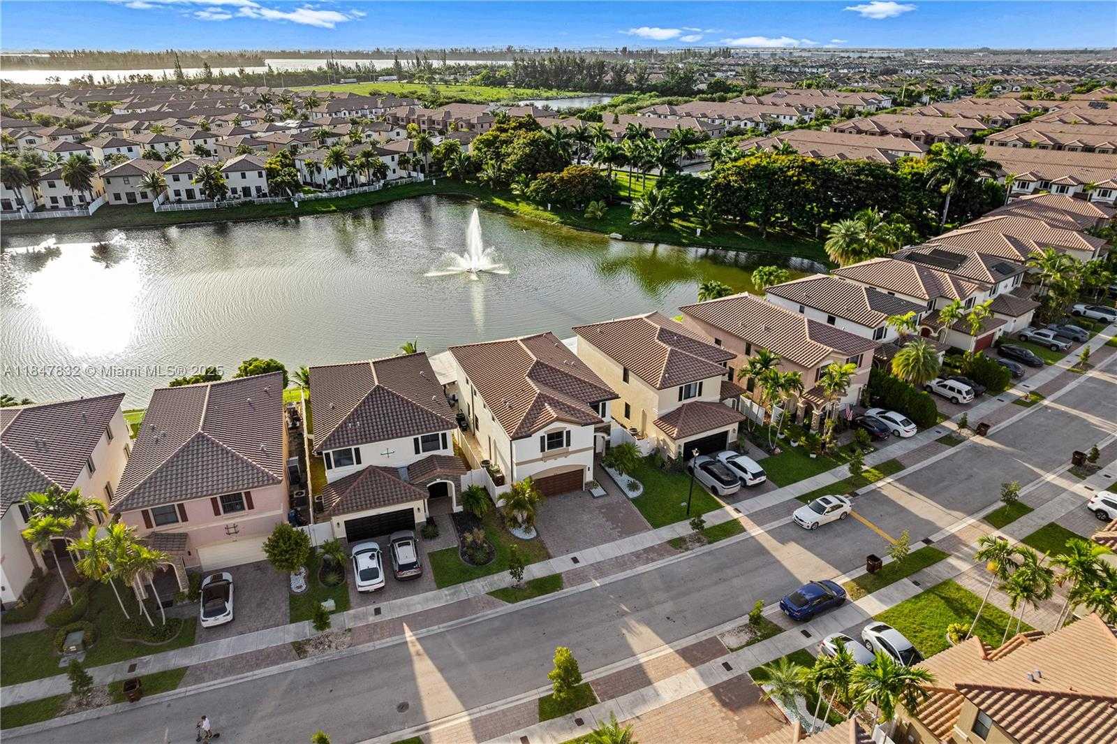 Small Image of 8776 WEST 33RD AVE, Hialeah Number 58