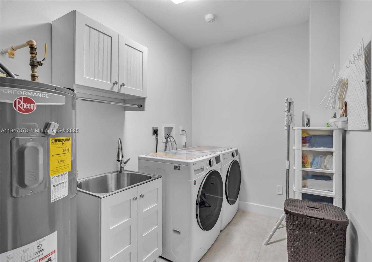 Small Image of 11335 NORTH WEST 66TH ST, Doral Number 35