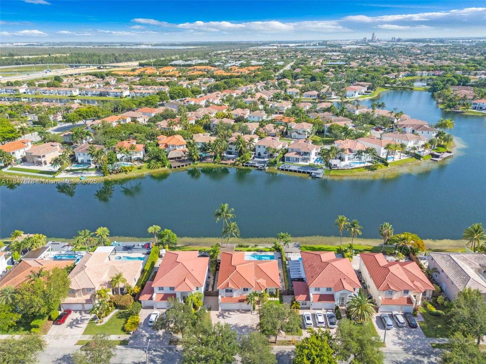 Small Image of 11335 NORTH WEST 66TH ST, Doral Number 45