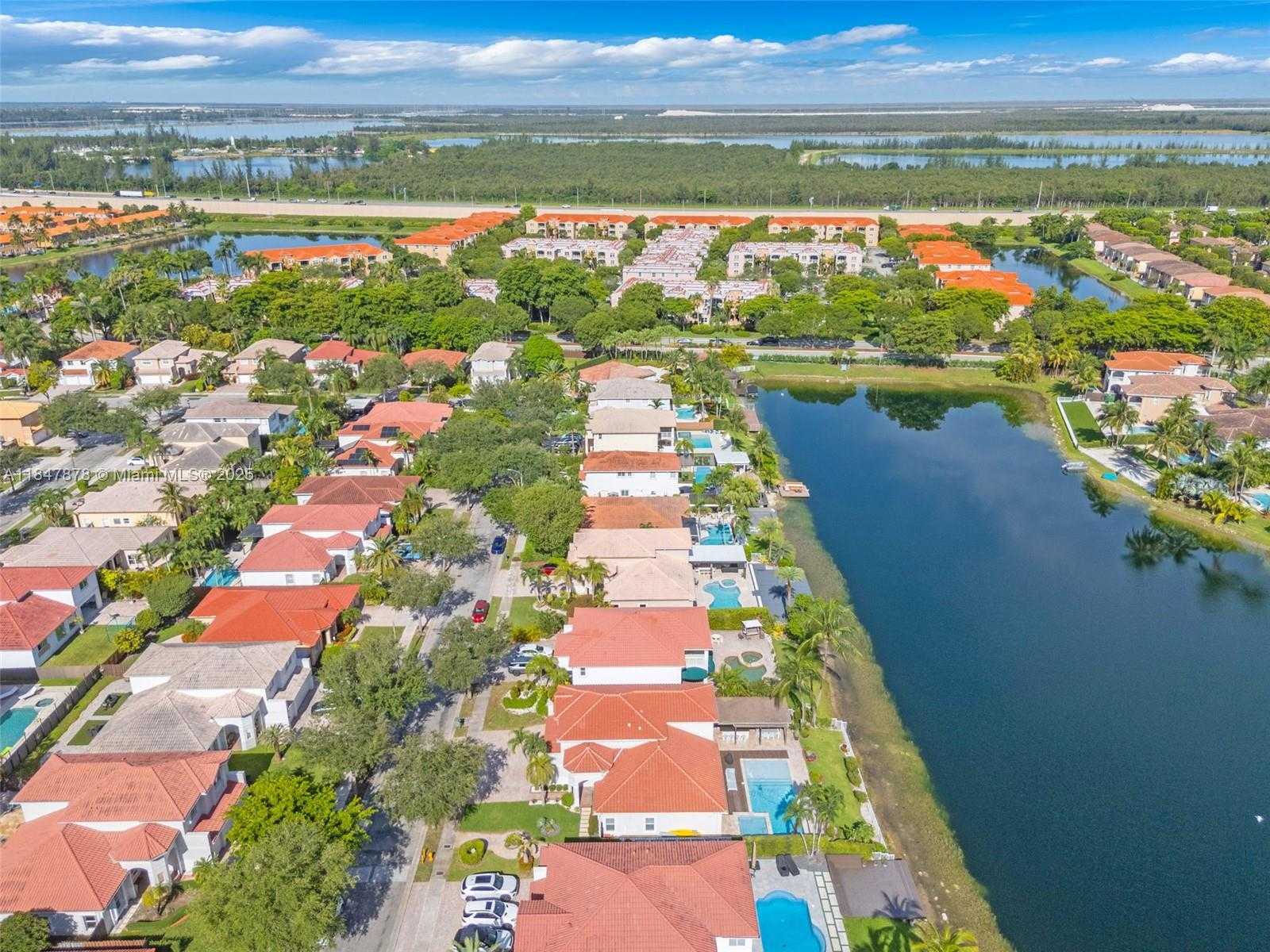 Small Image of 11335 NORTH WEST 66TH ST, Doral Number 47