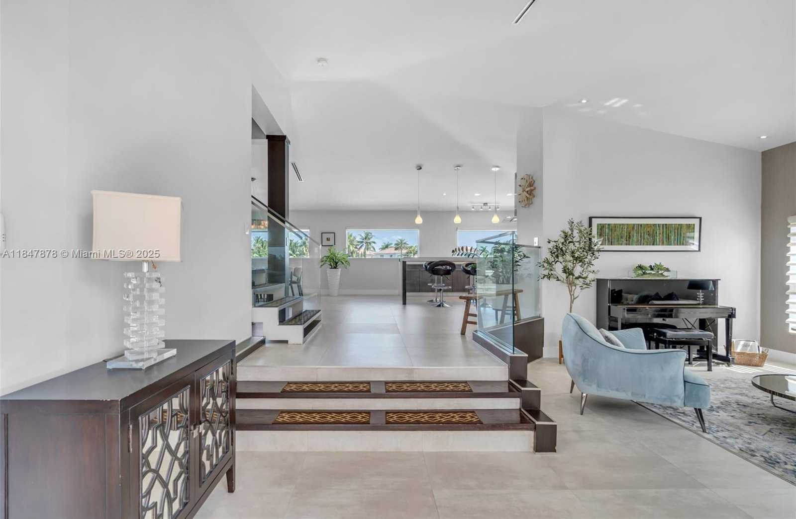 Small Image of 11335 NORTH WEST 66TH ST, Doral Number 5