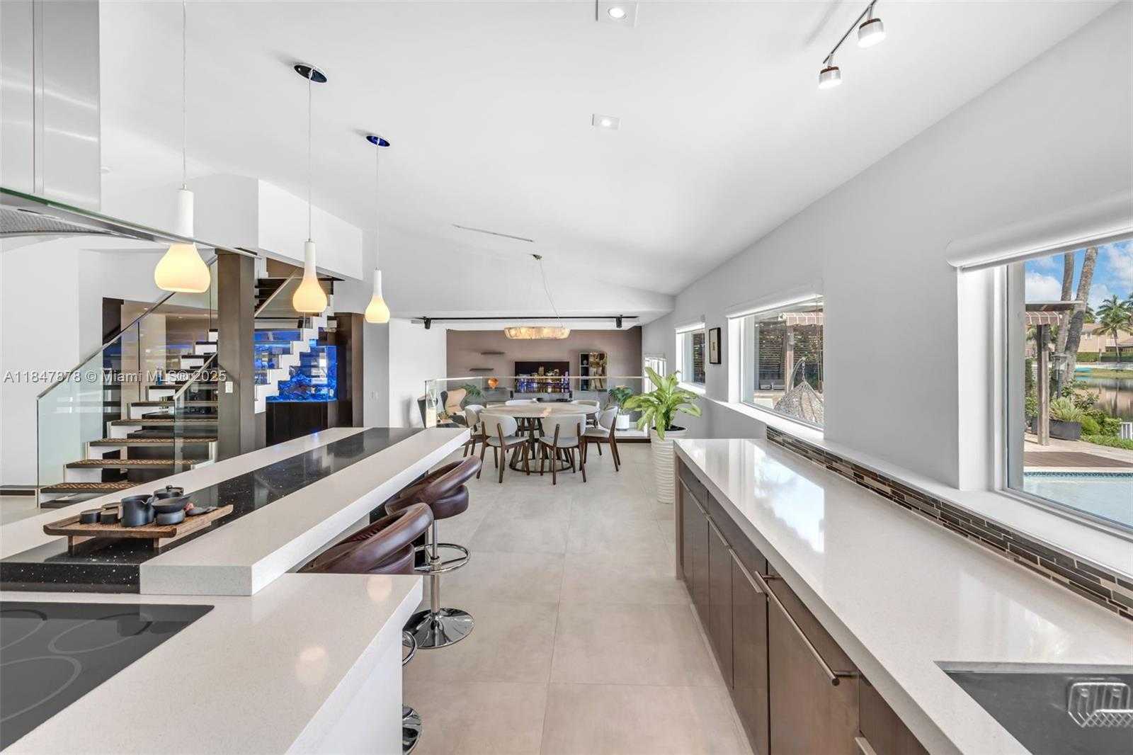 Small Image of 11335 NORTH WEST 66TH ST, Doral Number 9