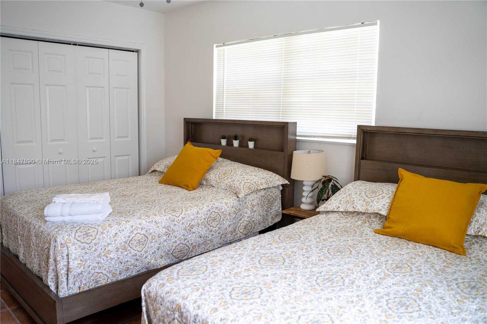 Small Image of 10120 NICARAGUA DR, Cutler Bay Number 31