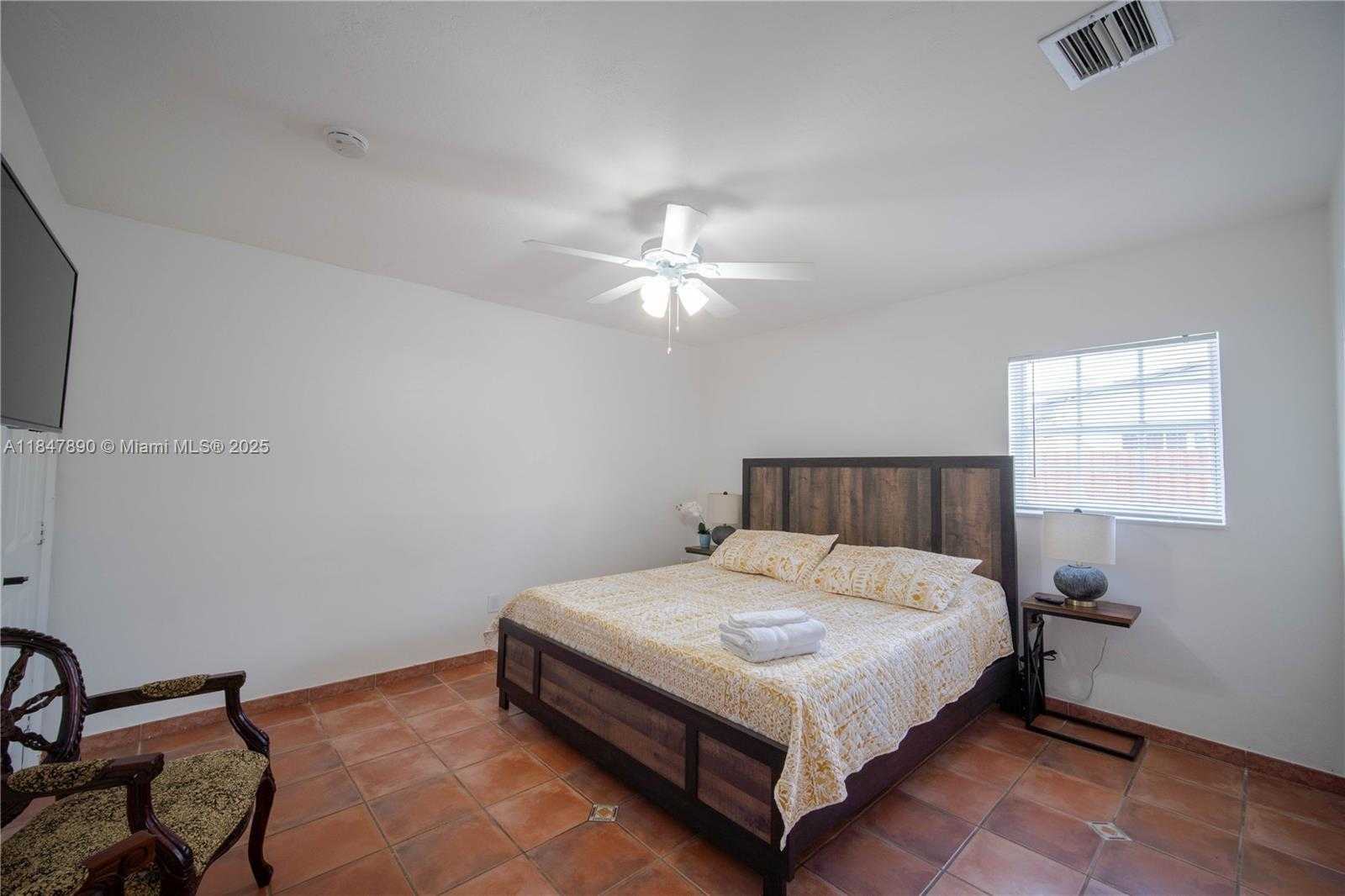 Small Image of 10120 NICARAGUA DR, Cutler Bay Number 53