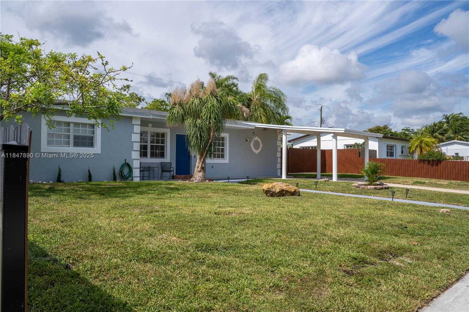 Small Image of 10120 NICARAGUA DR, Cutler Bay Number 9