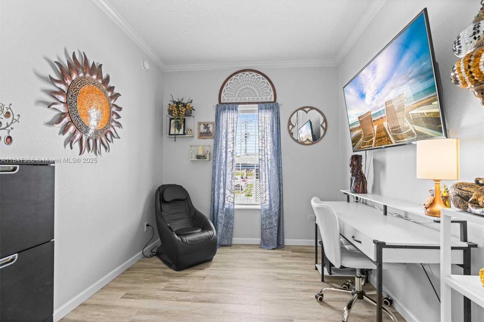 Small Image of 8611 SOUTH WEST 20TH ST, Davie Number 24