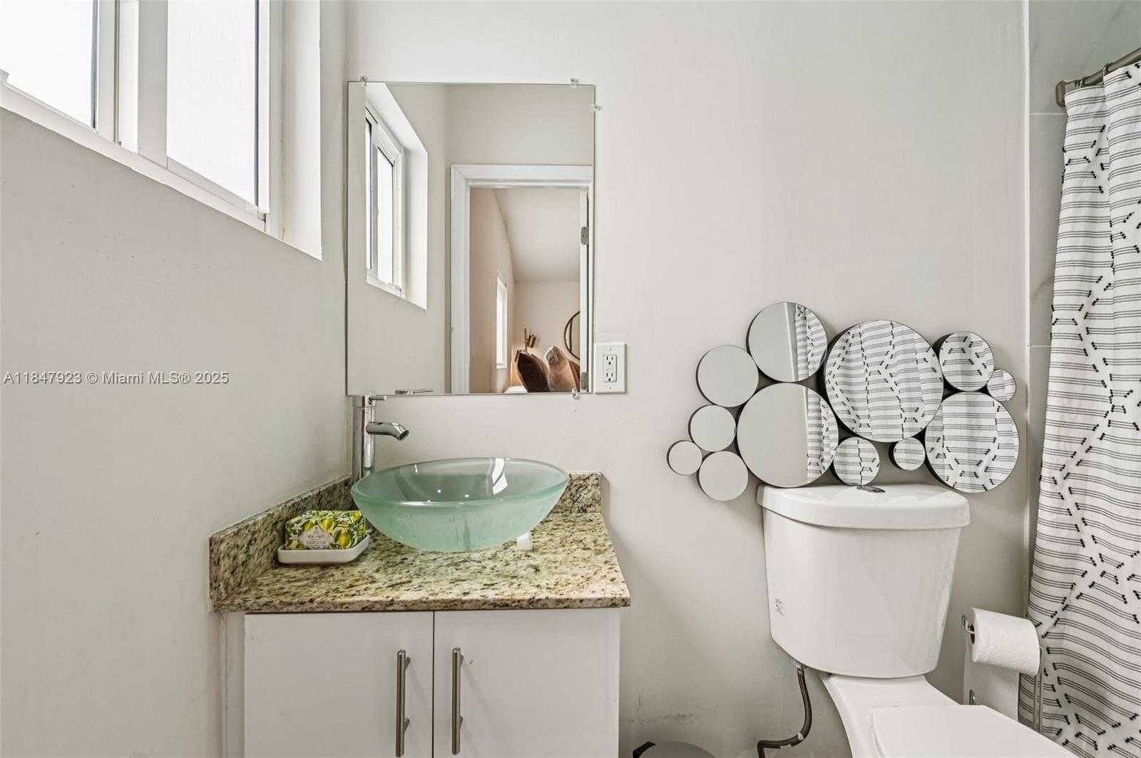 Small Image of 1361 NORTH WEST 55TH ST, Miami Number 18