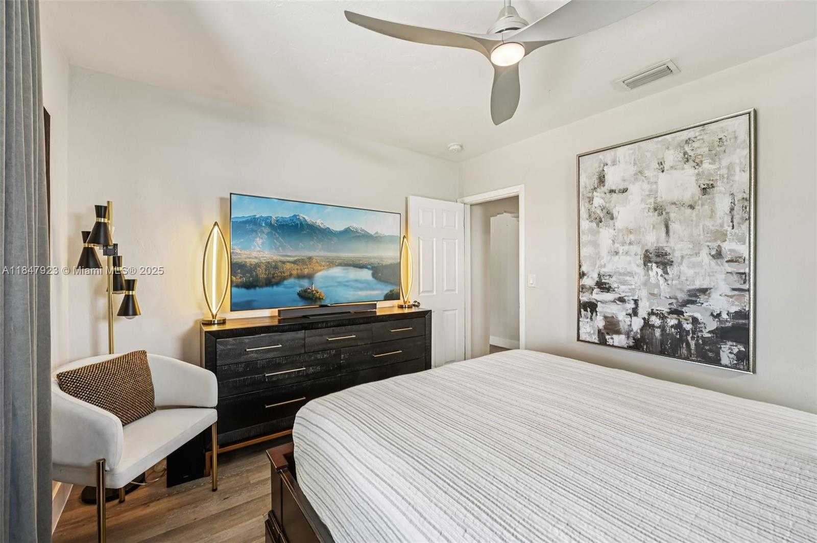 Small Image of 1361 NORTH WEST 55TH ST, Miami Number 24