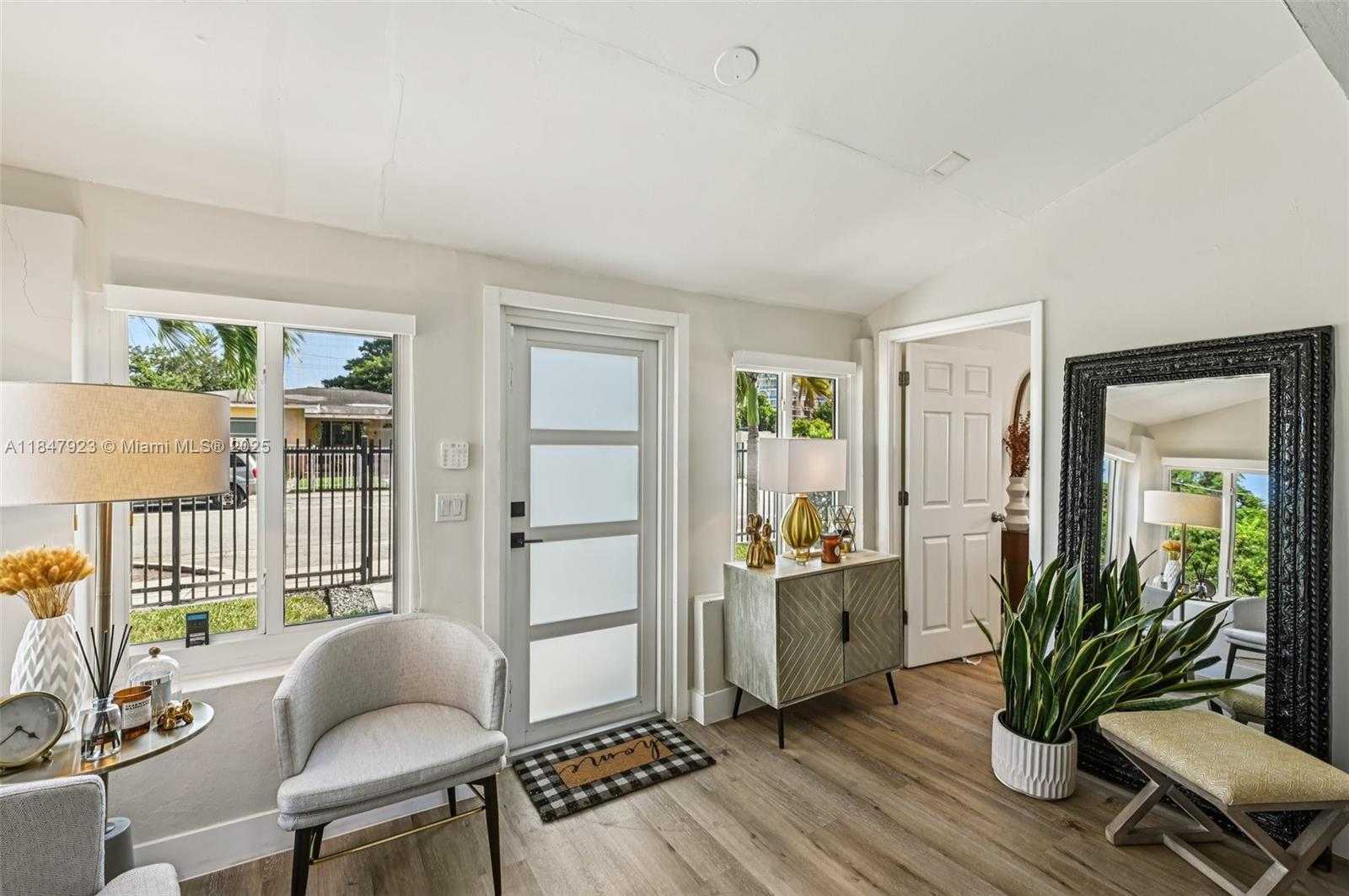Small Image of 1361 NORTH WEST 55TH ST, Miami Number 6