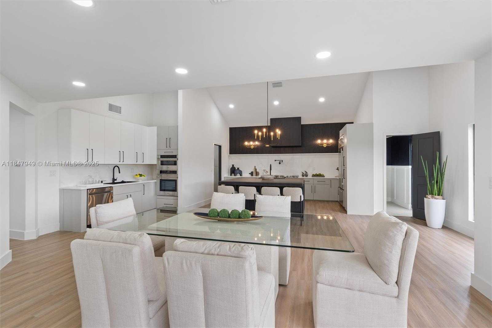 Small Image of 7190 VALENCIA DRIVE, Boca Raton Number 14