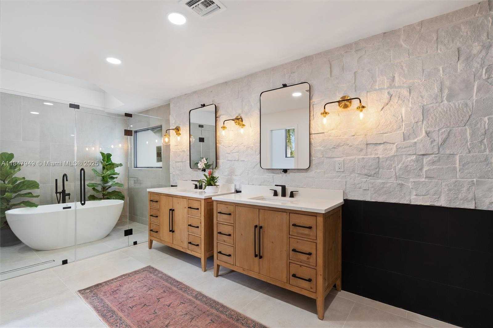 Small Image of 7190 VALENCIA DRIVE, Boca Raton Number 28