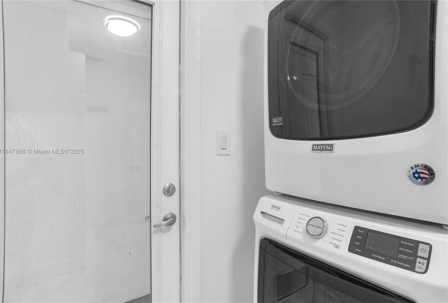 Small Image of 4031 NORTH EAST 18TH AVE, Pompano Beach Number 5