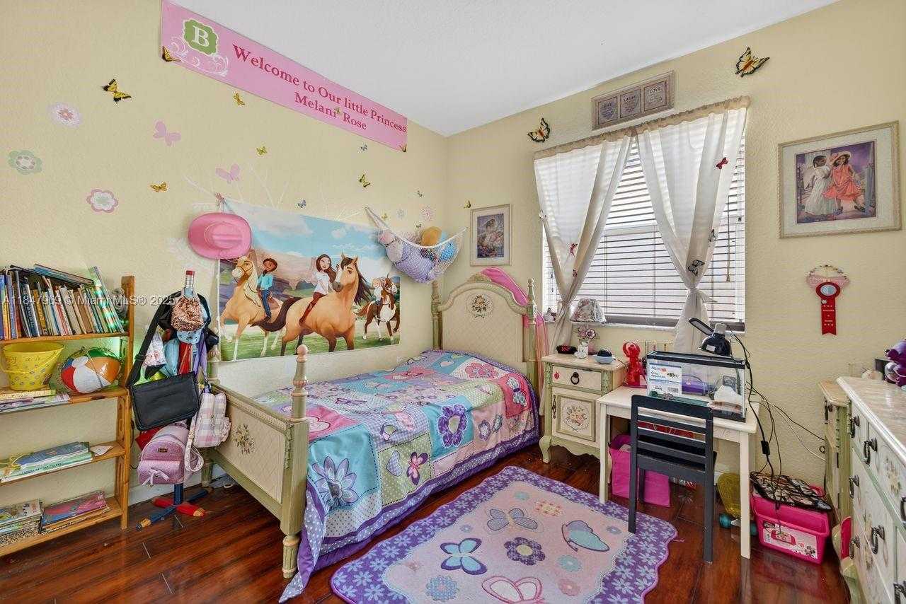 Small Image of 2215 PORTOFINO AVE, Homestead Number 43