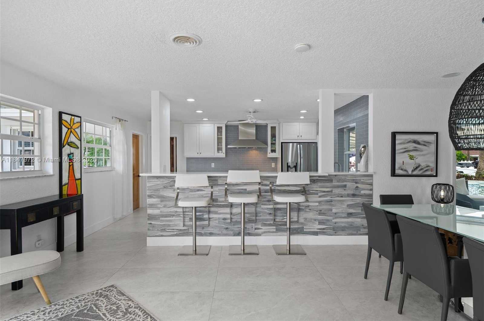 Small Image of 2681 NORTH EAST 9TH CT, Pompano Beach Number 15