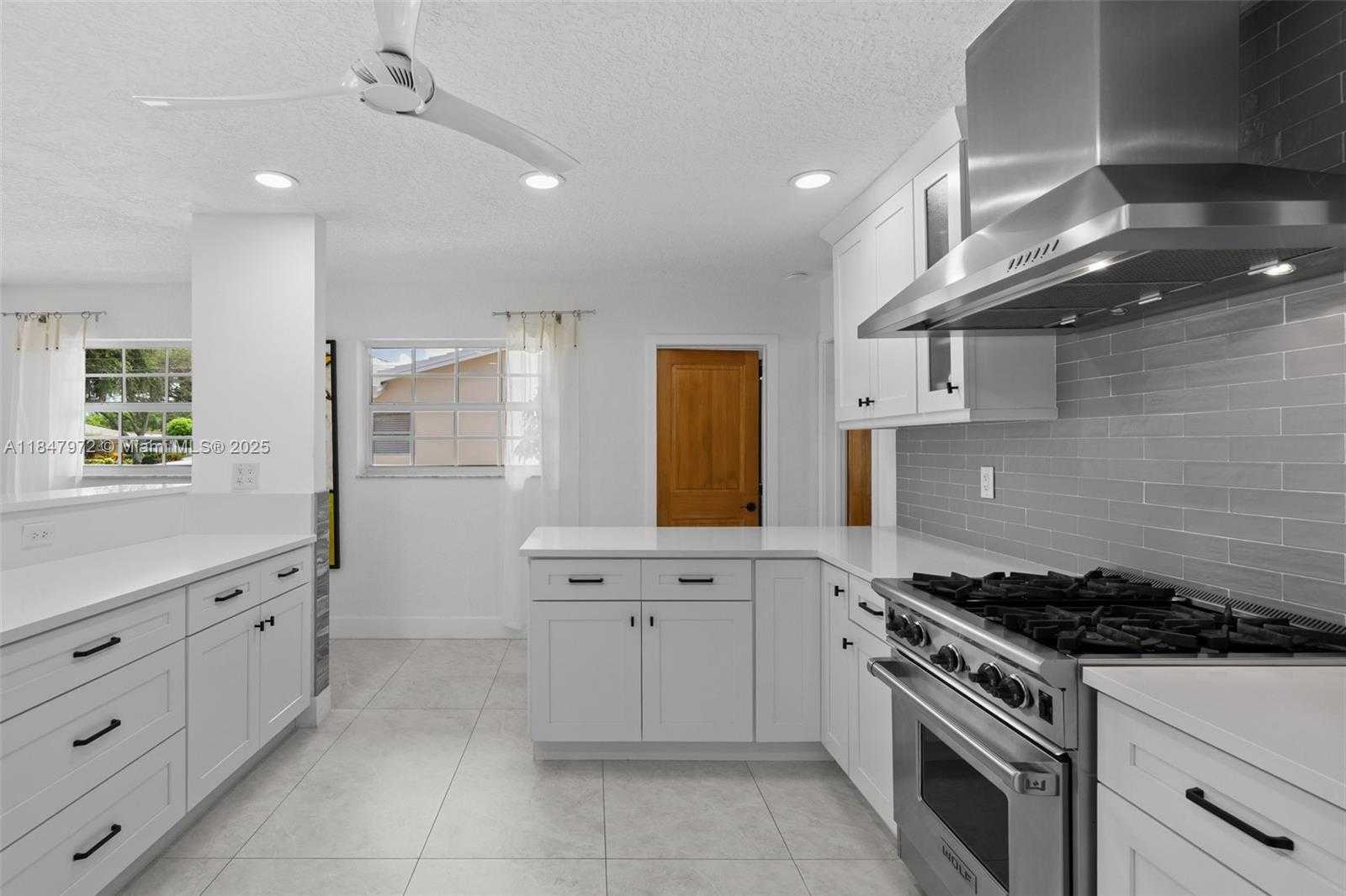 Small Image of 2681 NORTH EAST 9TH CT, Pompano Beach Number 19
