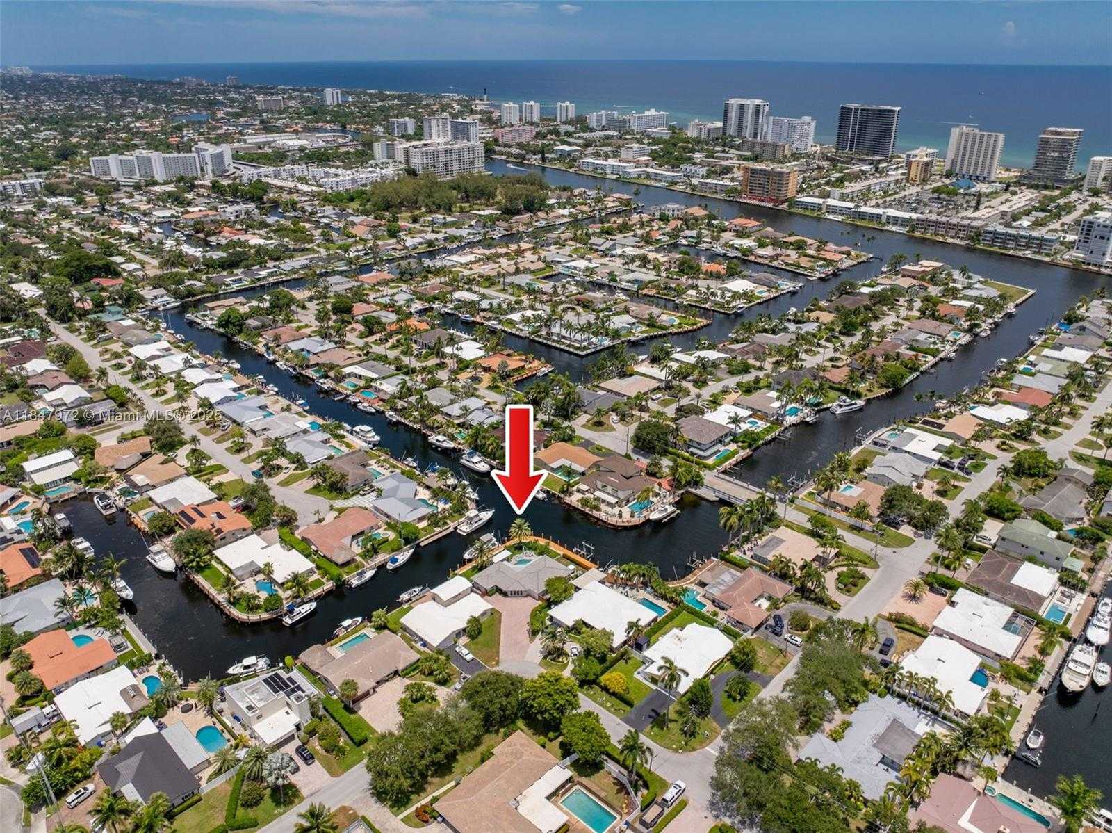 Small Image of 2681 NORTH EAST 9TH CT, Pompano Beach Number 3