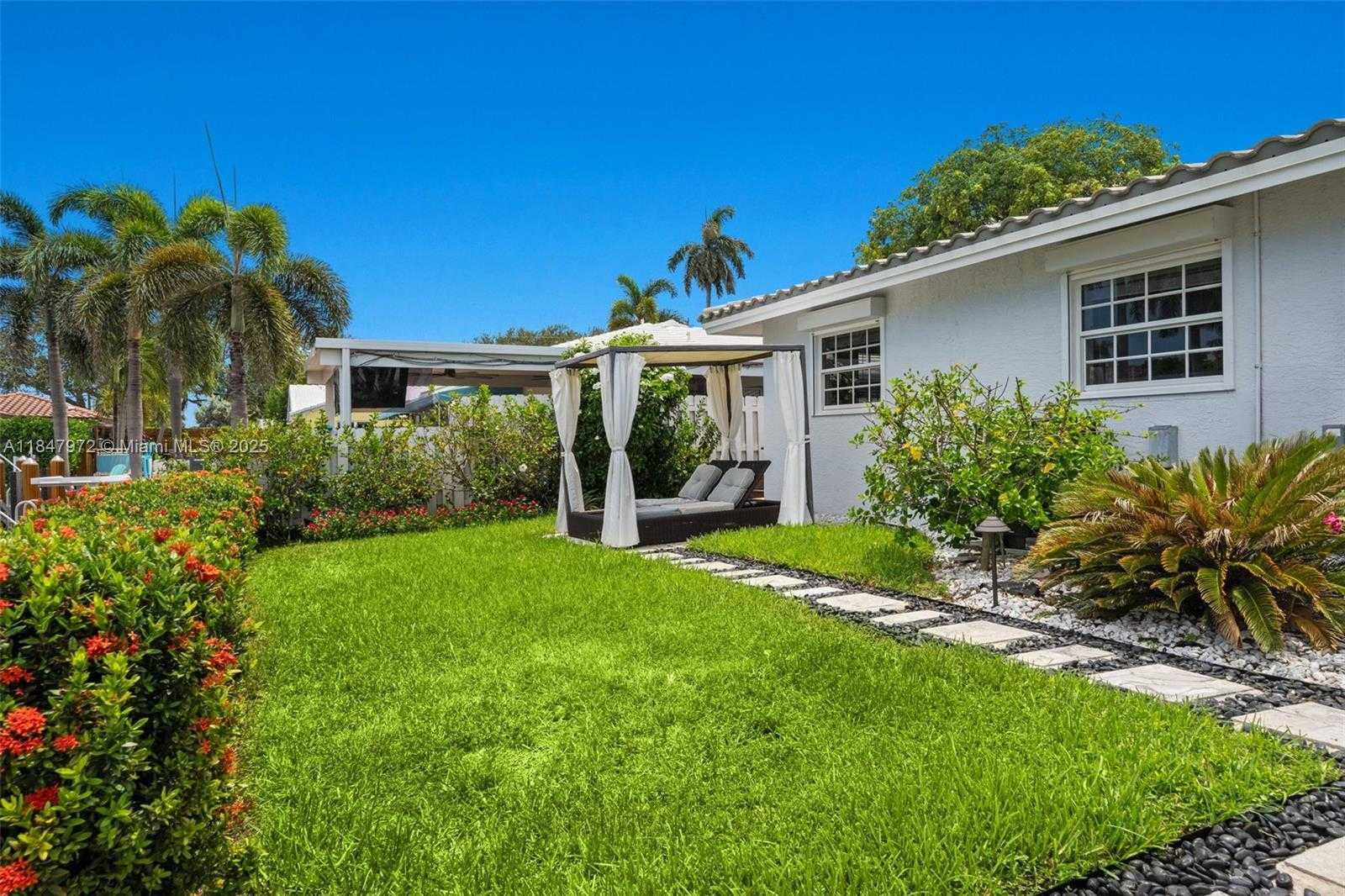Small Image of 2681 NORTH EAST 9TH CT, Pompano Beach Number 41