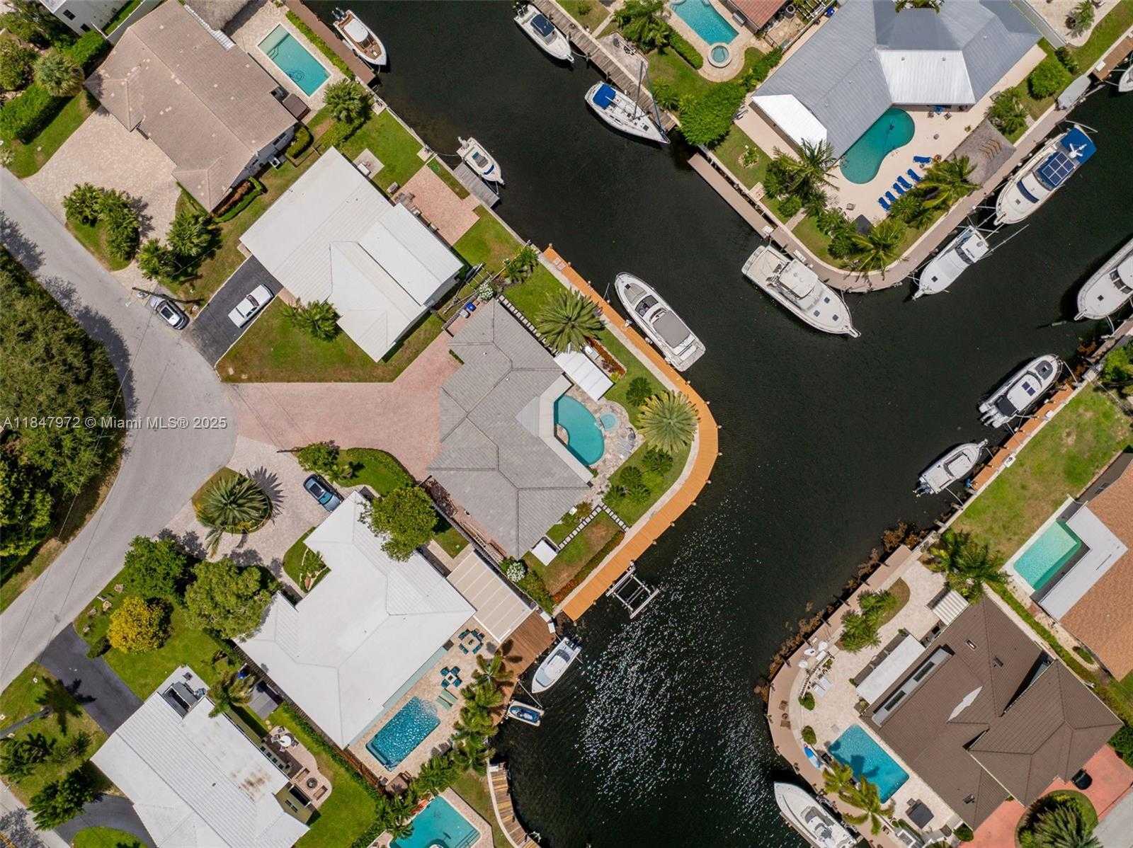 Small Image of 2681 NORTH EAST 9TH CT, Pompano Beach Number 46