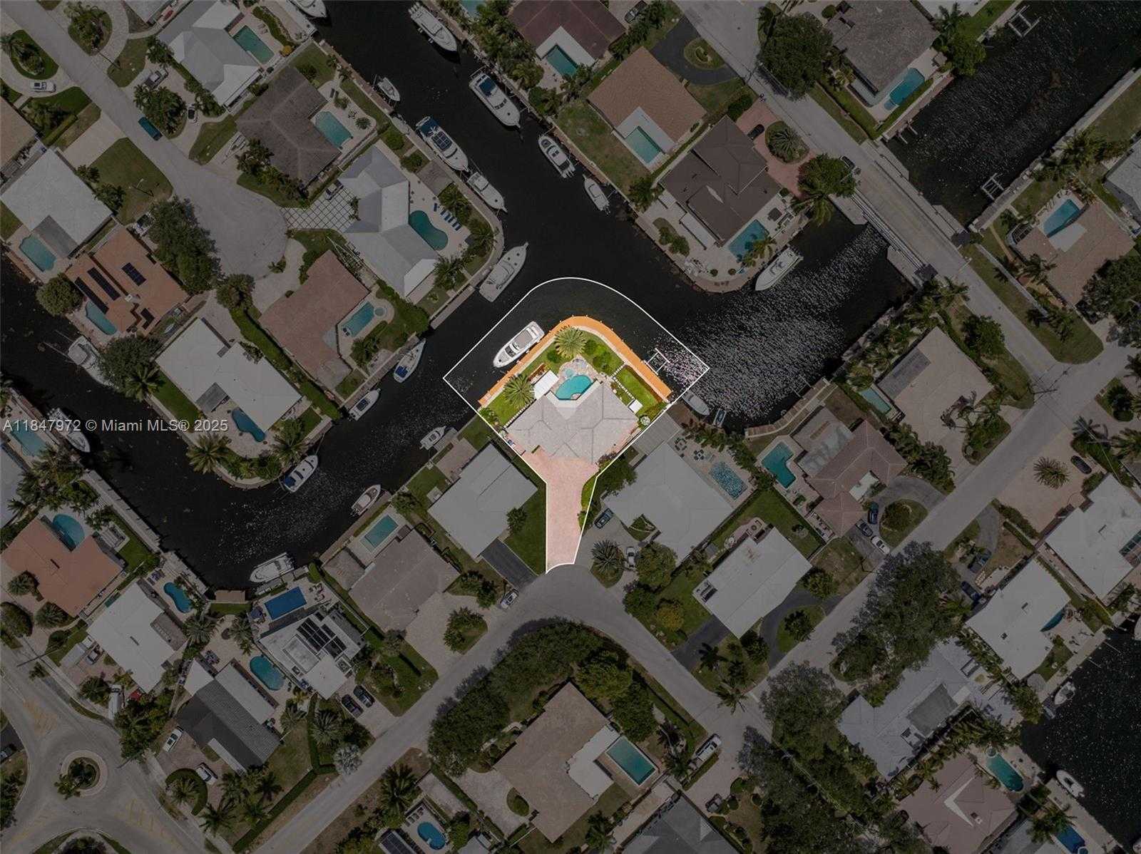 Small Image of 2681 NORTH EAST 9TH CT, Pompano Beach Number 49