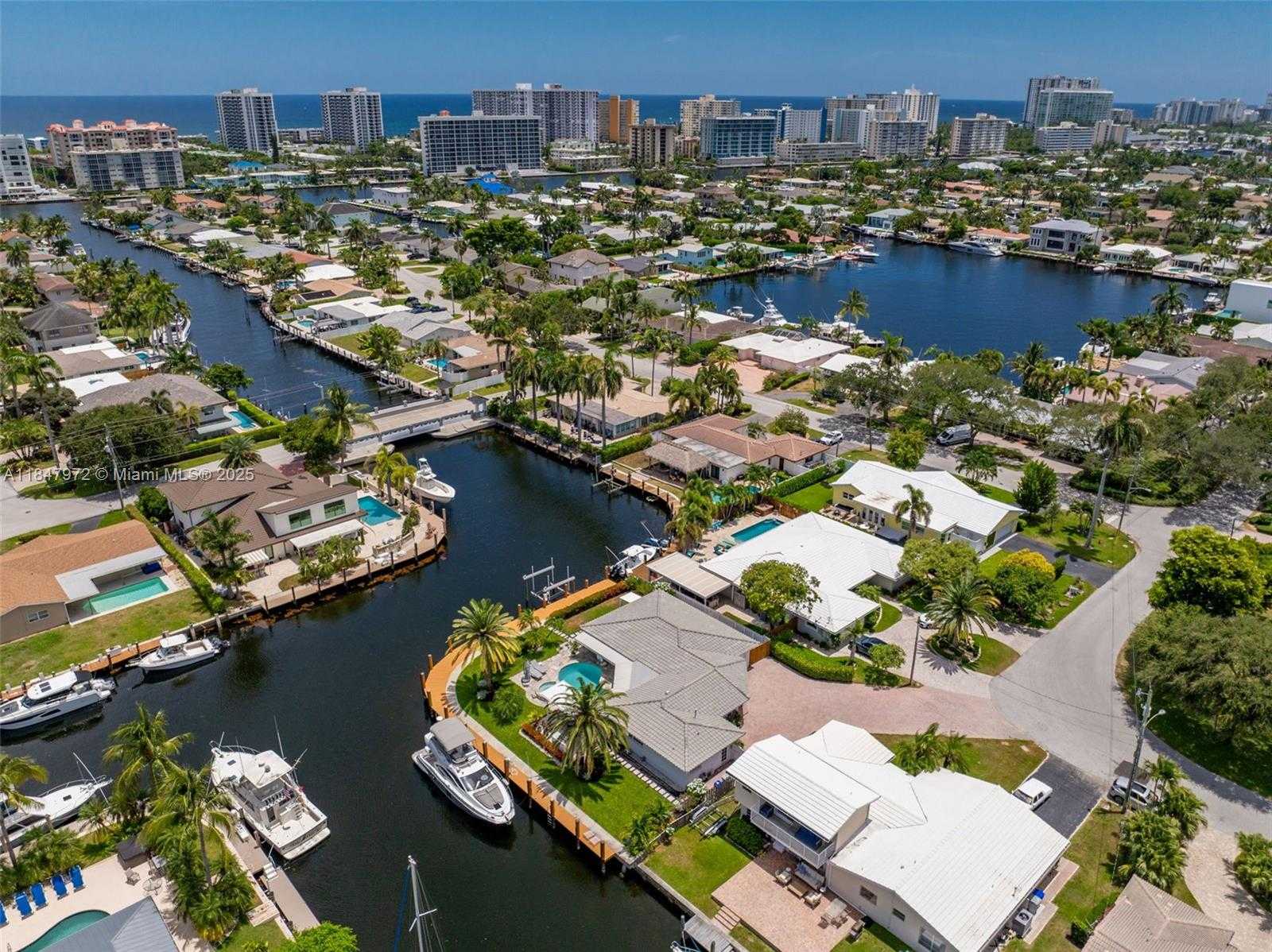 Small Image of 2681 NORTH EAST 9TH CT, Pompano Beach Number 52