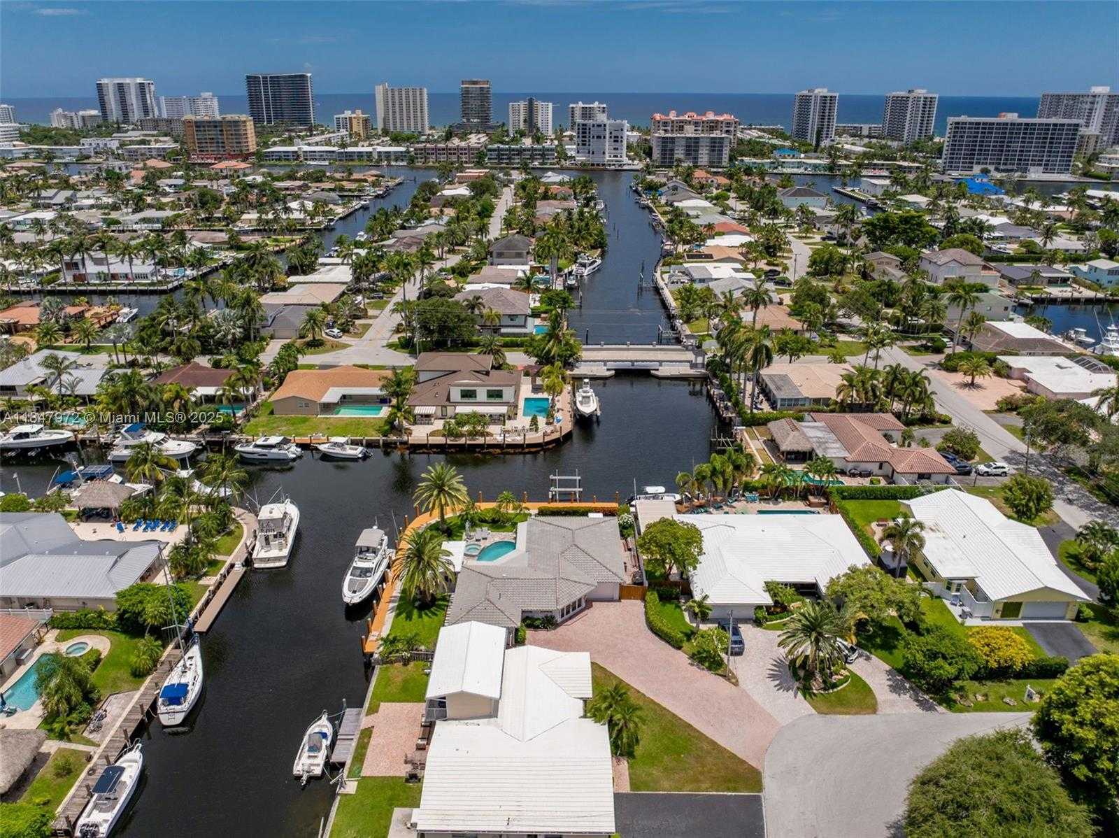 Small Image of 2681 NORTH EAST 9TH CT, Pompano Beach Number 53
