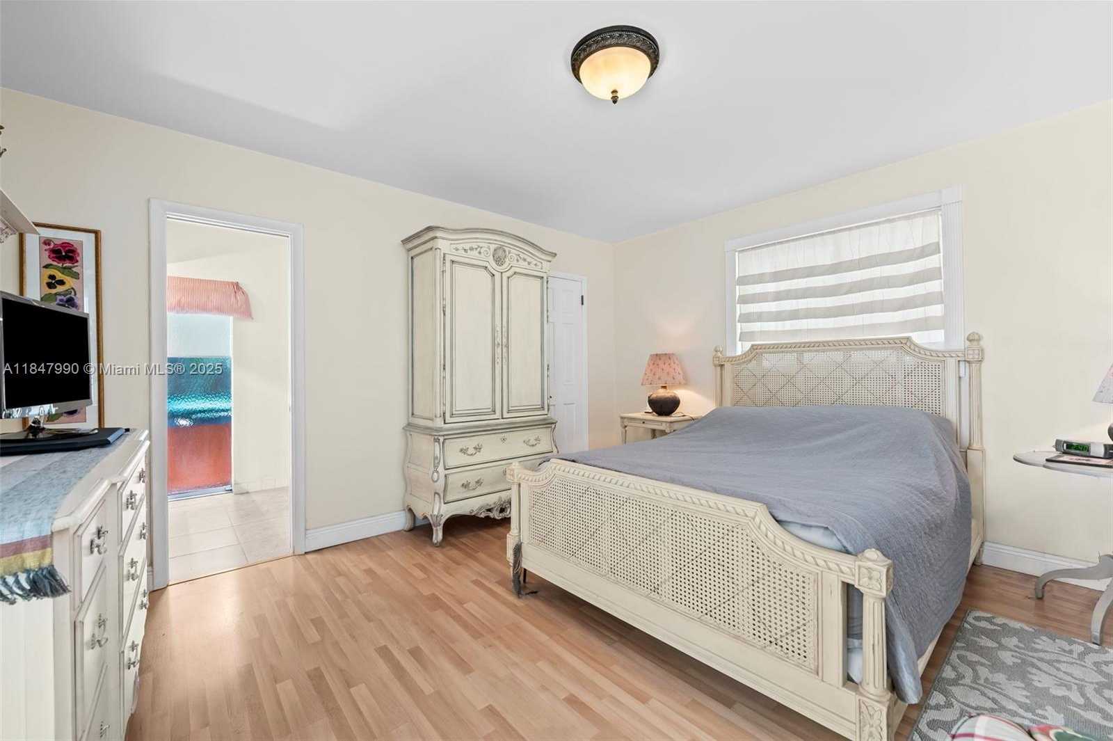 Small Image of 5414 WEST PARK RD, Hollywood Number 14