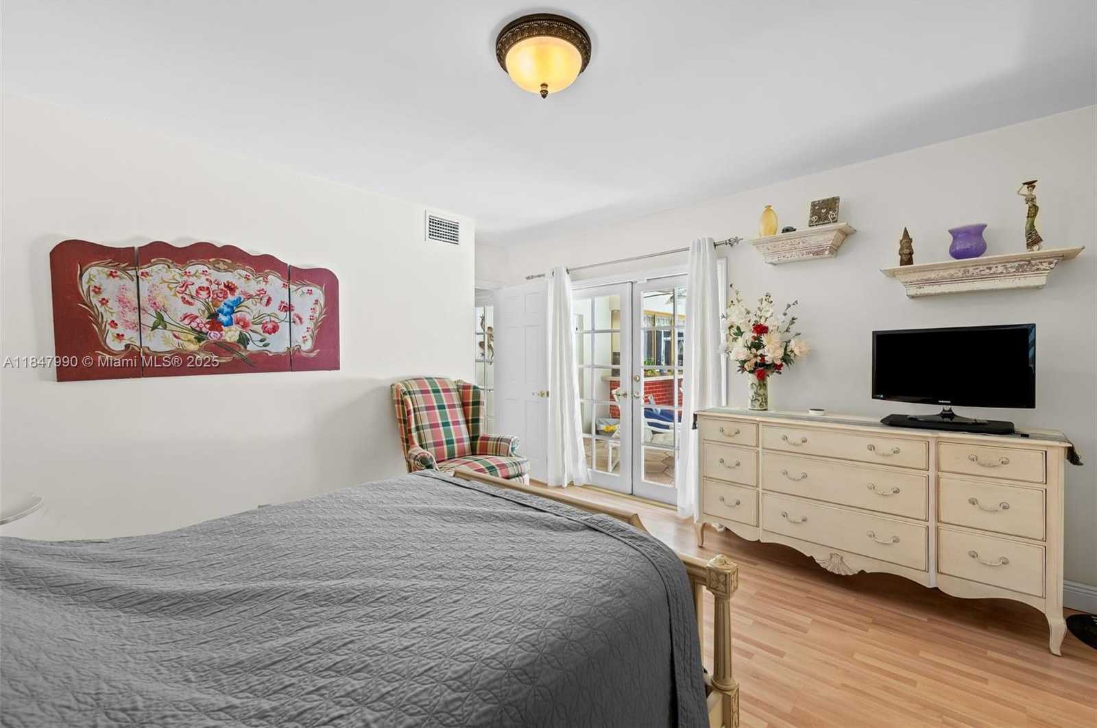 Small Image of 5414 WEST PARK RD, Hollywood Number 15