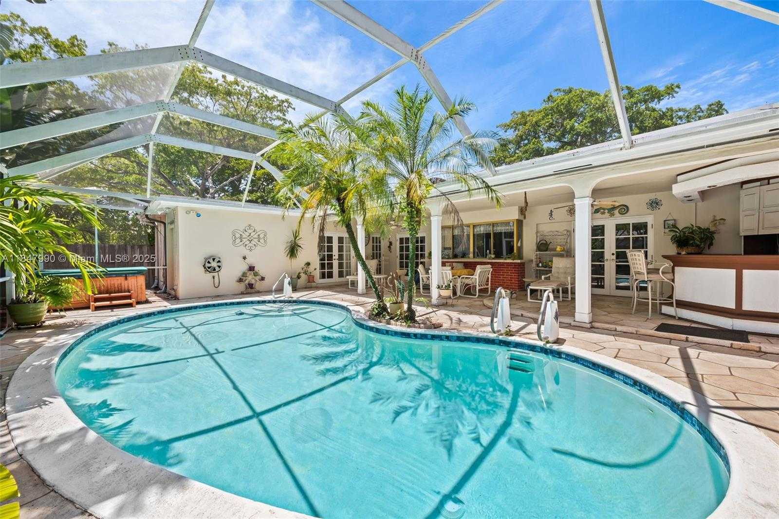 Small Image of 5414 WEST PARK RD, Hollywood Number 5