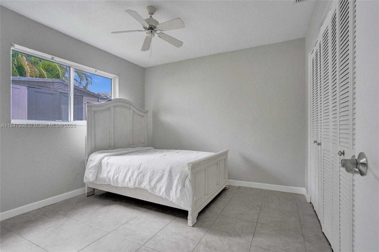 Small Image of 571 SOUTH EAST 11TH ST, Pompano Beach Number 29