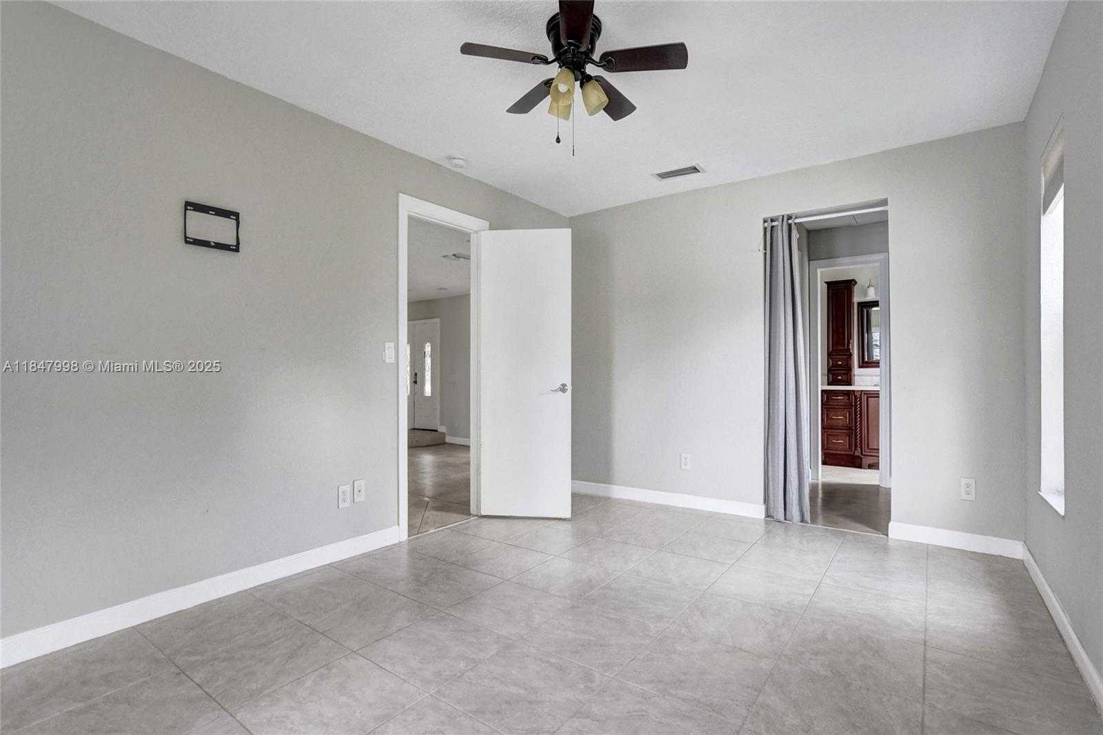 Small Image of 571 SOUTH EAST 11TH ST, Pompano Beach Number 32